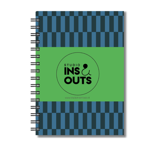 Plakboek A5 Op Maat | Fotoboek Eigen Tekst | Gepersonaliseerd Scrapbook | A5 - 14,9x21cm | Stoere Blauwe Hokjes