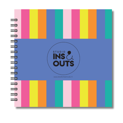 Plakboek Op Maat | Fotoboek Eigen Tekst | Gepersonaliseerd Scrapbook | Vierkant 21x21cm | Strepen